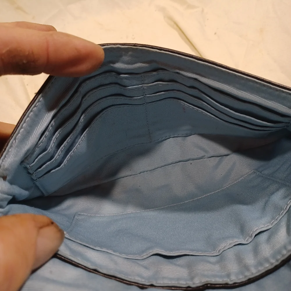 Coach wristlet - Picture 8 of 8